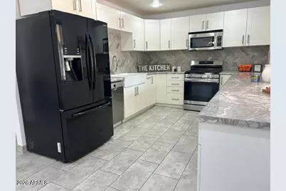 7137 N 33rd Avenue, Phoenix, AZ 85051 - Photo 1
