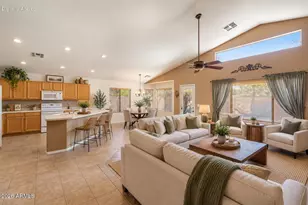 13421 W Lisbon Ln, Surprise, AZ 85379 - Photo 12