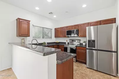 9412 W Wilshire Avenue, Phoenix, AZ 85037 - Photo 10