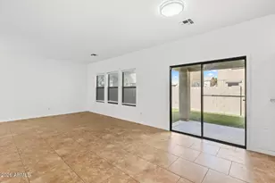 9412 W Wilshire Ave, Phoenix, AZ 85037 - Photo 8