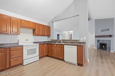 2227 W Mohawk Lane, Phoenix, AZ 85027 - Photo 10