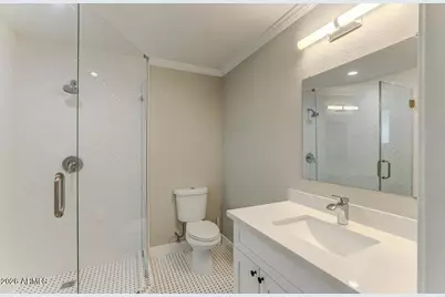 8637 E Camelback Road, Scottsdale, AZ 85251 - Photo 22