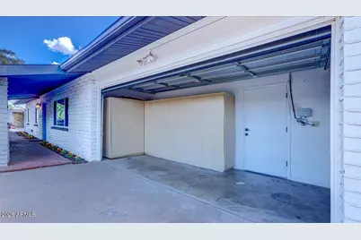 8637 E Camelback Road, Scottsdale, AZ 85251 - Photo 38