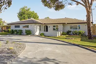 1813 W Earll Dr, Phoenix, AZ 85015 - Photo 20