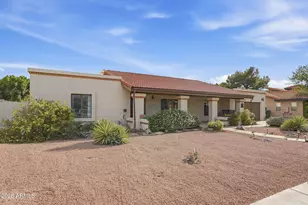 1023 E Derby Dr, Tempe, AZ 85284 - Photo 34