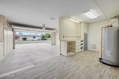 10105 W Manzanita Drive, Sun City, AZ 85373 - Photo 14