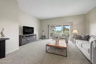 10105 W Manzanita Dr, Sun City, AZ 85373 - Photo 4