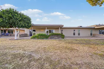 10105 W Manzanita Drive, Sun City, AZ 85373 - Photo 16