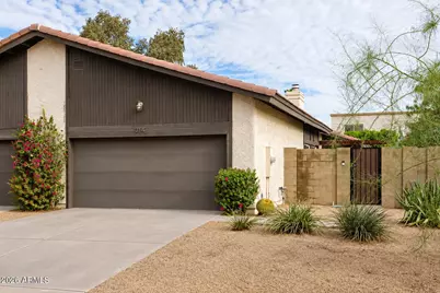 3142 E Clarendon Avenue, Phoenix, AZ 85016 - Photo 1