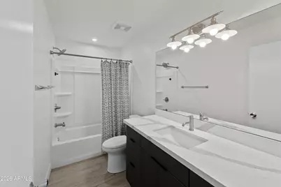 3142 E Clarendon Avenue, Phoenix, AZ 85016 - Photo 18