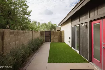 3142 E Clarendon Avenue, Phoenix, AZ 85016 - Photo 30