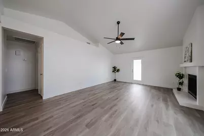 19606 N 43rd Drive, Glendale, AZ 85308 - Photo 8