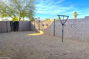 2032 W Adams St, Phoenix, AZ 85009 - Photo 8