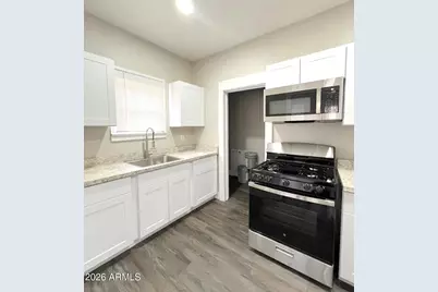 2032 W Adams Street #Unit 1, Phoenix, AZ 85009 - Photo 6