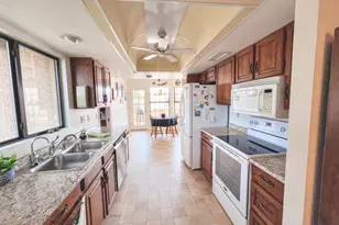 1907 Leisure World, Mesa, AZ 85206 - Photo 4