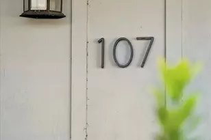 107 E Palmcroft Dr, Tempe, AZ 85282 - Photo 4