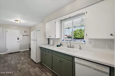 107 E Palmcroft Drive, Tempe, AZ 85282 - Photo 12