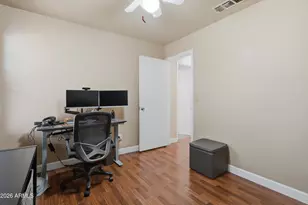 4060 W Villa Linda Dr, Glendale, AZ 85310 - Photo 12