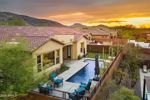 2334 E Samantha Way, Phoenix, AZ 85042 - Photo 34