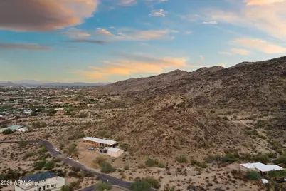 2334 E Samantha Way, Phoenix, AZ 85042 - Photo 104