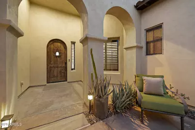 2334 E Samantha Way, Phoenix, AZ 85042 - Photo 4