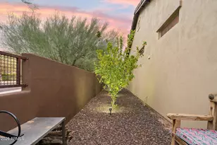 2334 E Samantha Way, Phoenix, AZ 85042 - Photo 86