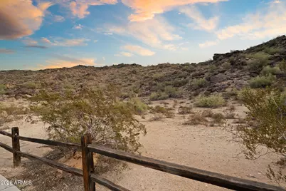 2334 E Samantha Way, Phoenix, AZ 85042 - Photo 48