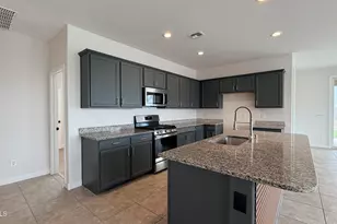 19081 N Piccolo Dr, Maricopa, AZ 85138 - Photo 12