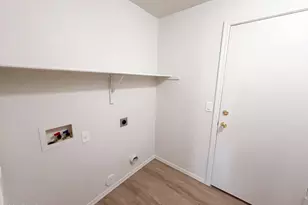 5910 N 78th Dr, Glendale, AZ 85303 - Photo 12