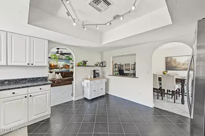 3801 W Muriel Drive, Glendale, AZ 85308 - Photo 14