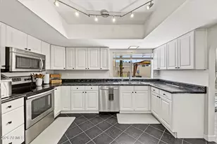 3801 W Muriel Dr, Glendale, AZ 85308 - Photo 16