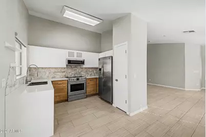 16640 W Statler Street, Surprise, AZ 85388 - Photo 10