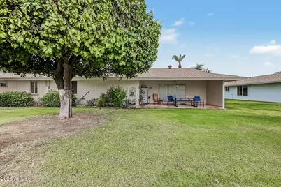 10208 W Kingswood Circle, Sun City, AZ 85351 - Photo 26