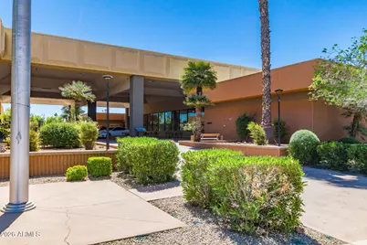 10208 W Kingswood Circle, Sun City, AZ 85351 - Photo 40