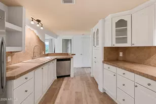 323 S Piedra Negra Dr, Queen Valley, AZ 85118 - Photo 14