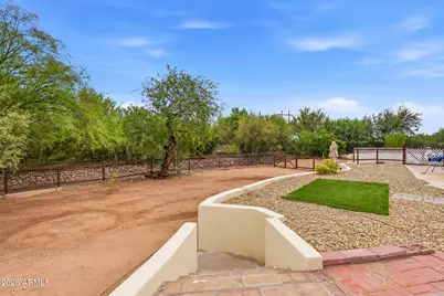 323 S Piedra Negra Drive, Queen Valley, AZ 85118 - Photo 32