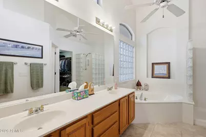 3408 E Granite View Drive, Phoenix, AZ 85044 - Photo 18