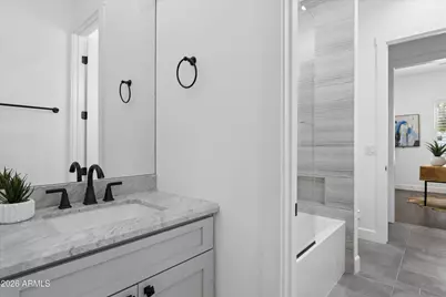 4432 N 38th Street, Phoenix, AZ 85018 - Photo 24