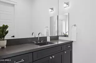 4432 N 38th St, Phoenix, AZ 85018 - Photo 16