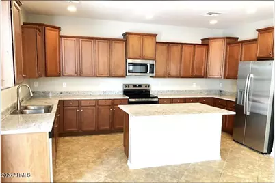 977 W Jersey Way, San Tan Valley, AZ 85143 - Photo 2