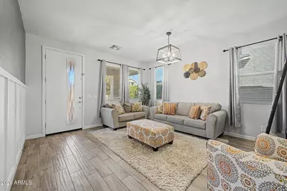 14369 W Wethersfield Road, Surprise, AZ 85379 - Photo 4