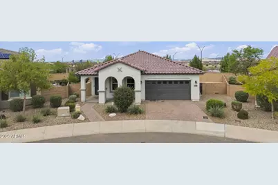 25078 N 172nd Lane, Surprise, AZ 85387 - Photo 2