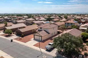 12221 W Aster Dr, El Mirage, AZ 85335 - Photo 4