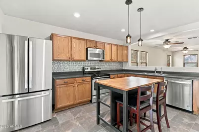 2891 W Silver Creek Lane, San Tan Valley, AZ 85144 - Photo 8