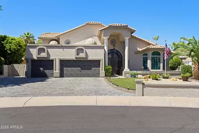 5866 W Del Lago Circle, Glendale, AZ 85308 - Photo 2