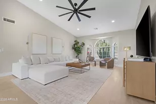 1825 E Marilyn Rd, Phoenix, AZ 85022 - Photo 8