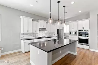 29819 N 118th Drive, Peoria, AZ 85383 - Photo 12