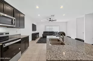 1823 W Sombra Ave, Apache Junction, AZ 85120 - Photo 8