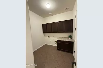 2564 E Orleans Drive, Gilbert, AZ 85298 - Photo 12