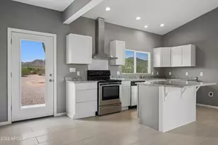 333 S Picket Dr, Maricopa, AZ 85139 - Photo 4